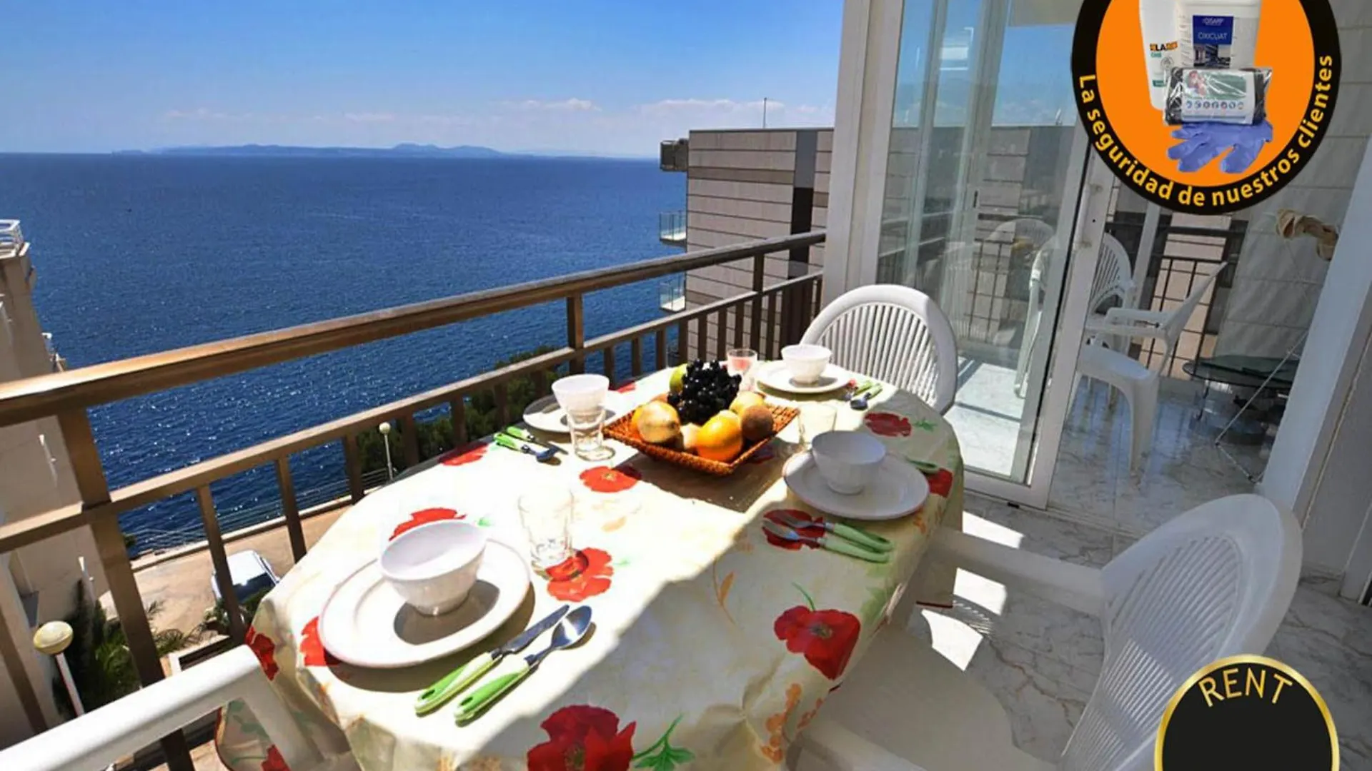 Beautiful Apartment In Roses With Views